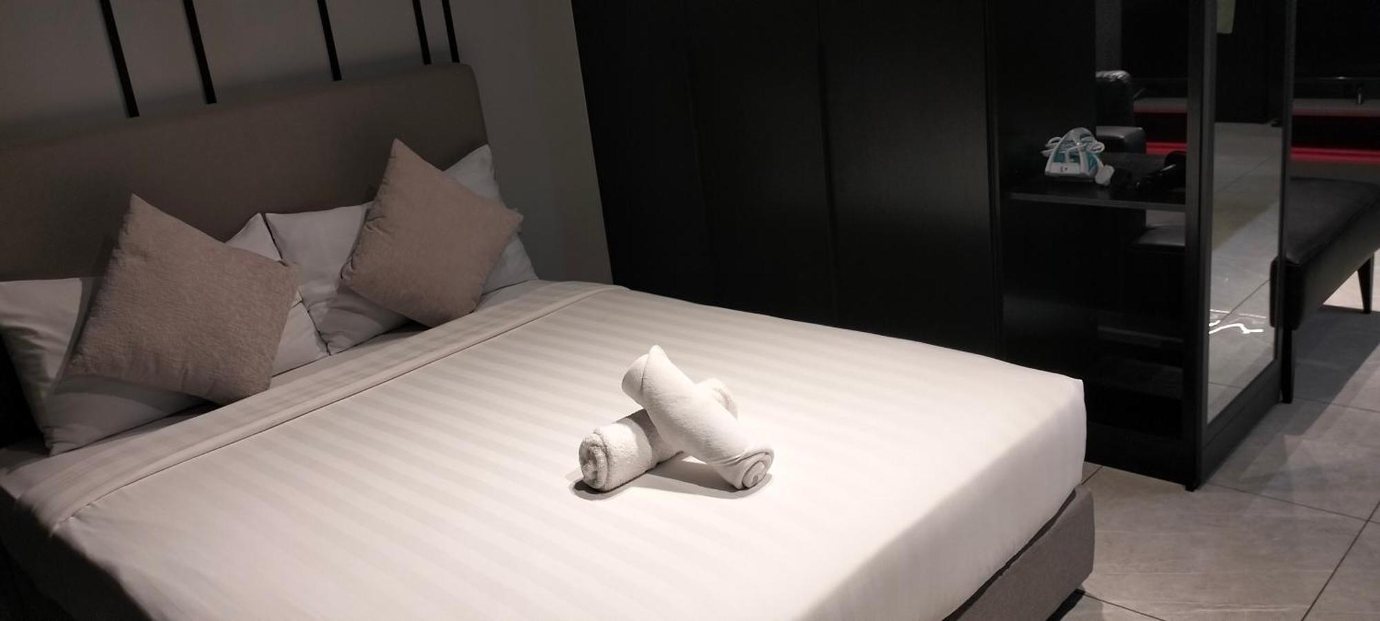 Astra At Axon Bukit Bintang Kl Kuala Lumpur